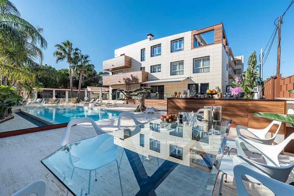 5 Stelle Piscina, Jacuzzi, Wifi - 2 Min Dal Mare Leilighet Miami Playa Eksteriør bilde