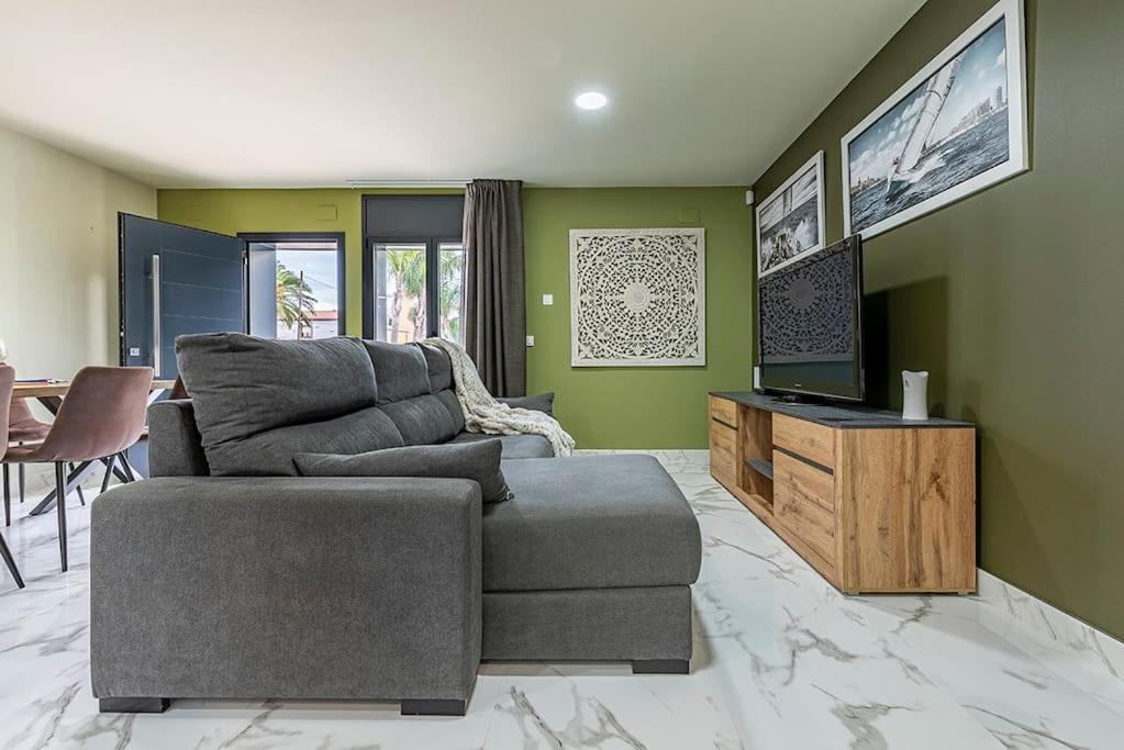 5 Stelle Piscina, Jacuzzi, Wifi - 2 Min Dal Mare Leilighet Miami Playa Eksteriør bilde