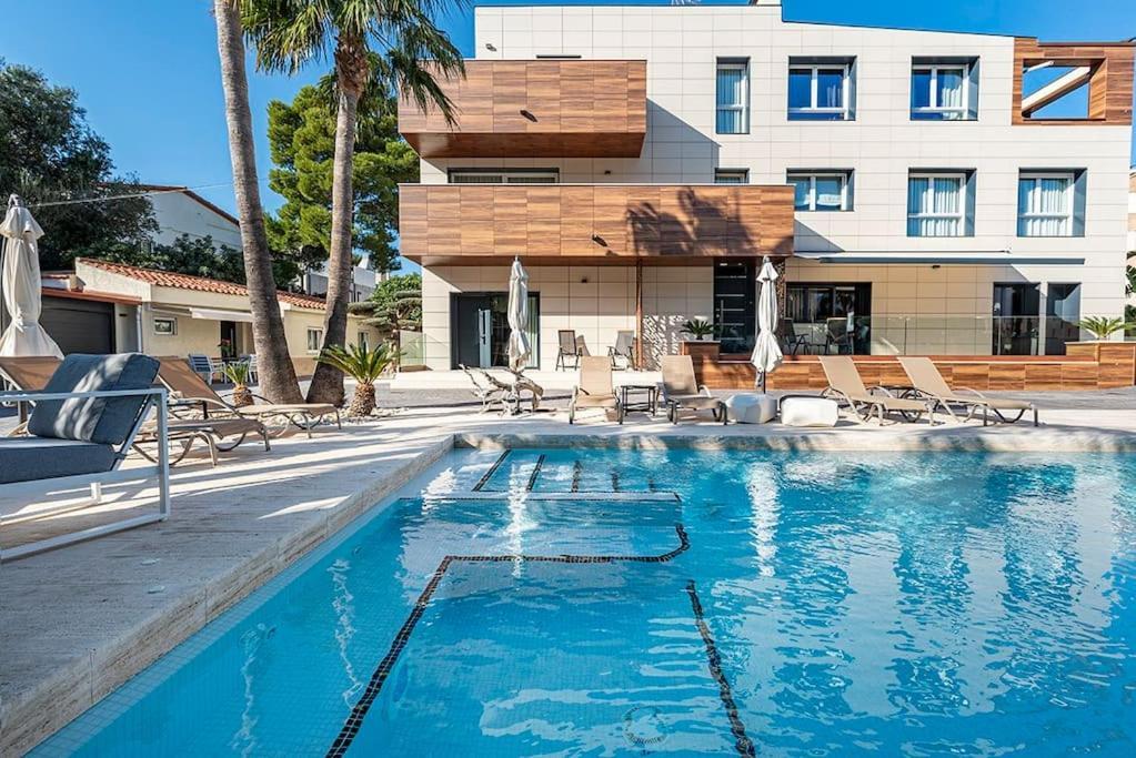 5 Stelle Piscina, Jacuzzi, Wifi - 2 Min Dal Mare Leilighet Miami Playa Eksteriør bilde